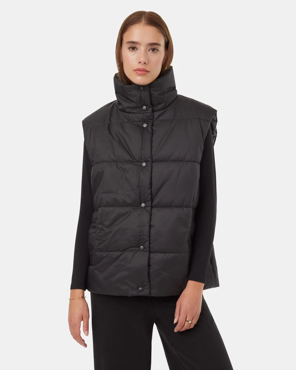 Tentree Reversible Cloud Shell Oversized Vest 1 Tentree Reversible Cloud Shell Oversized Vest