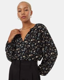 Tentree EcoWoven Crepe Blouse -Tentree Sales Store Black V Neck Crepe Long Sleeve Blouse TCW5332 2903 3