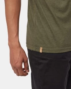 Tentree Bear Claw T-Shirt 9 Tentree Bear Claw T-Shirt -Tentree Sales Store GreenBearGraphicTee TCM3685 0464 0004 4