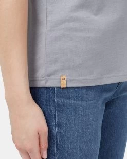 Tentree Spruced Up T-Shirt 9 Tentree Spruced Up T-Shirt -Tentree Sales Store Grey Recycled Polyester Graphic T Shirt TCW4222 0859 4