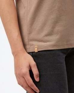 Tentree Eco Facts T-Shirt -Tentree Sales Store TCW4883 2261 30570 b4731cce 0a5d 4b99 98f3 d1039c1bd843