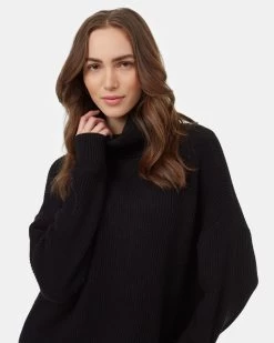 Tentree Highline Oversized Turtleneck Dress -Tentree Sales Store TCW5362 Black Turtleneck Knee Length Oversized Fit Dress 3