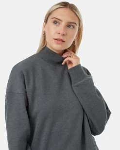 Tentree Treefleece Oversized Mock Neck 7 Tentree Treefleece Oversized Mock Neck -Tentree Sales Store TCW5650 Green Organic Cotton Mock Neck Oversized Fit Sweatshirt 3